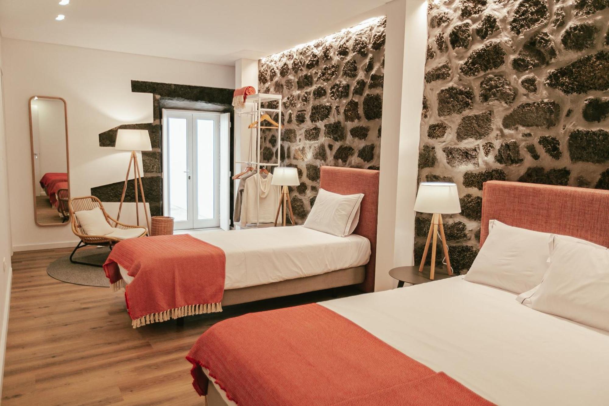 Aires Hostel Sao Roque do Pico Ngoại thất bức ảnh